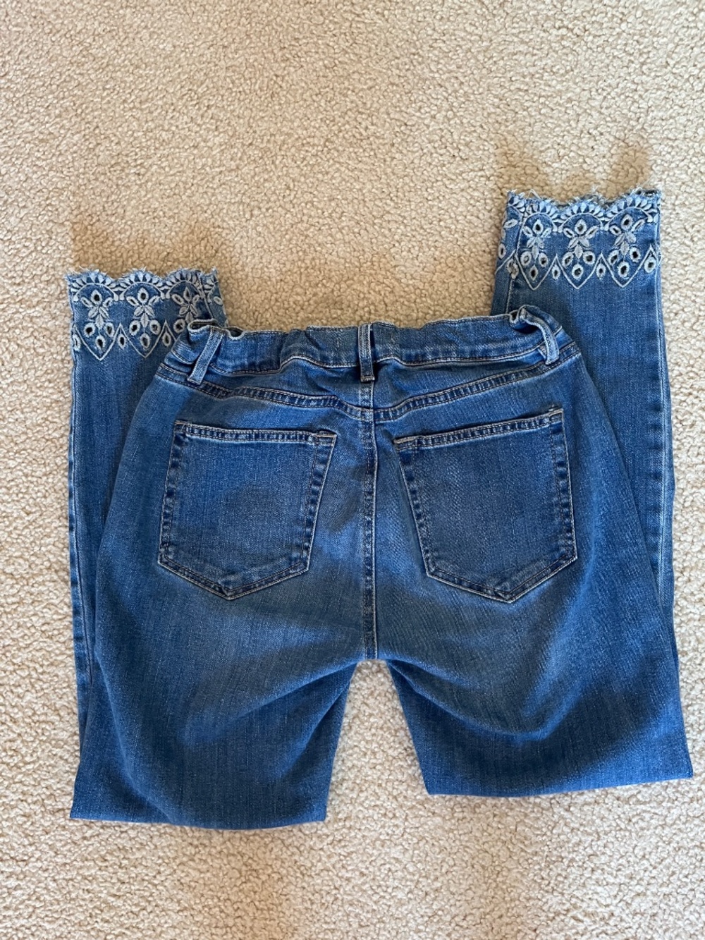 Loft Skinny Jeans with embroidered flower edges - Picture 6 of 8